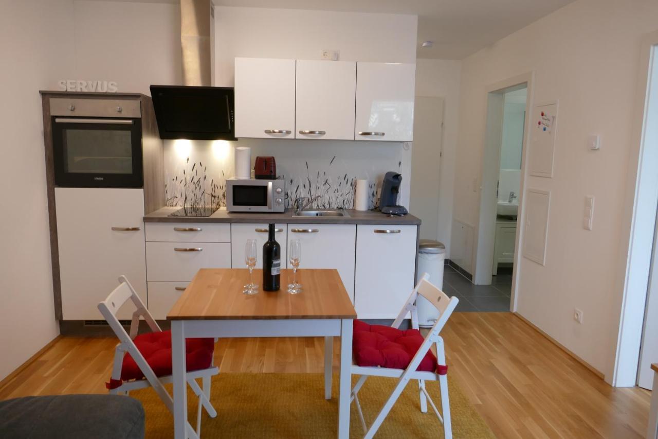 Cosy Modern With A/c And Balcony Apartment *